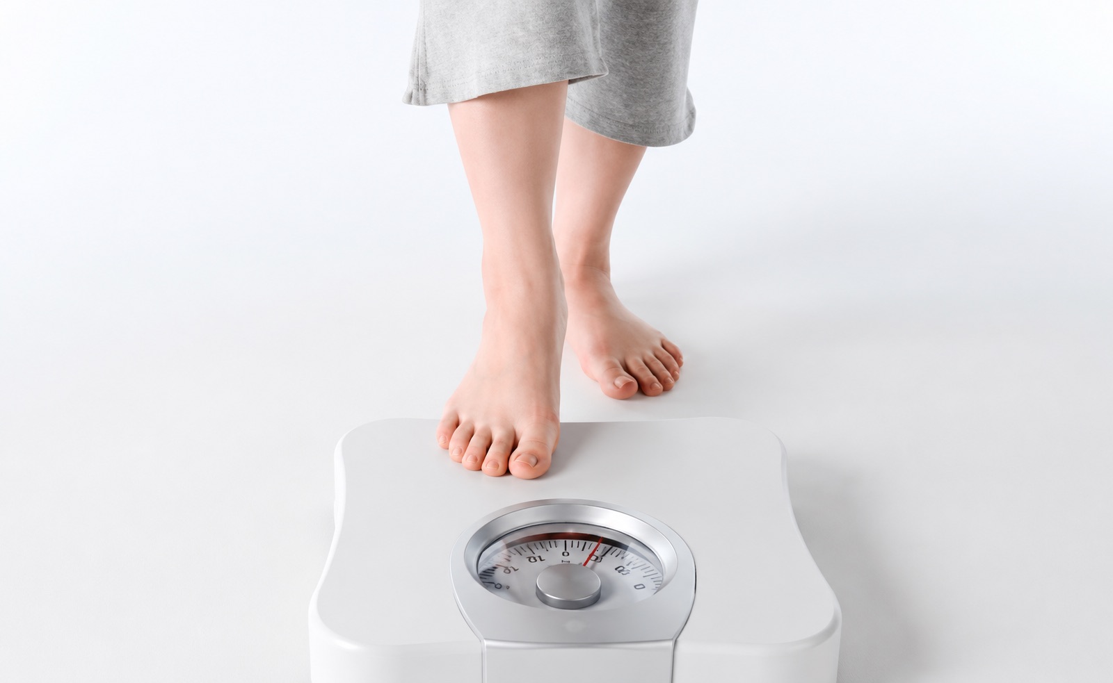 ダイエットに取り組む女性